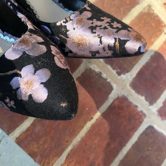 Rampage "Bethie" Floral Print Pointy Toe Pumps Block Heel Purple Black 10 - Picture 11 of 11